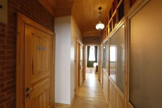 Apartment, Balcony