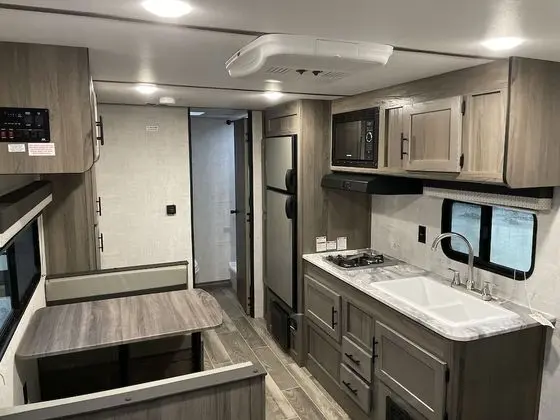 Deluxe Karavan