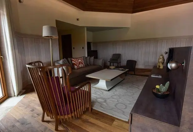 Executive Suite, Bahçe Manzaralı