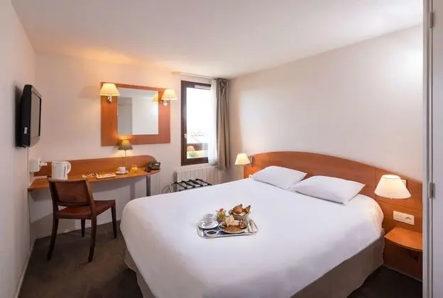 Standard Oda, 1 Çift Kişilik Yatak