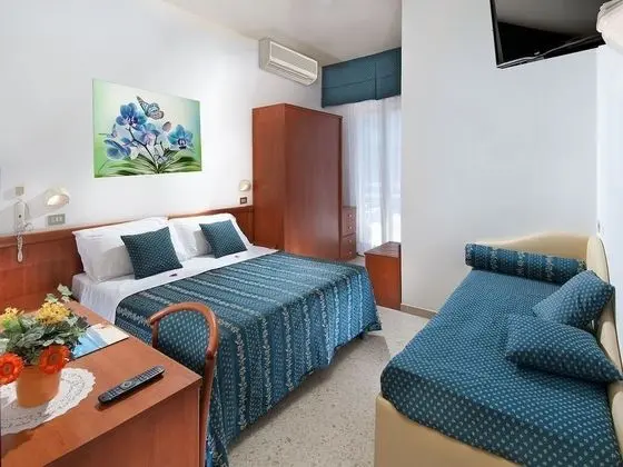 Comfort Üç Kişilik Oda, Balkon
