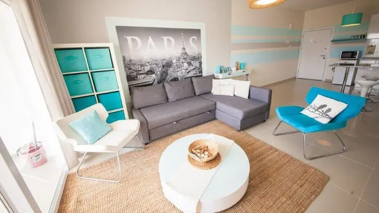 1 BEDROOM DESIGN APARTMENT (MAX 3 PEOPLE )