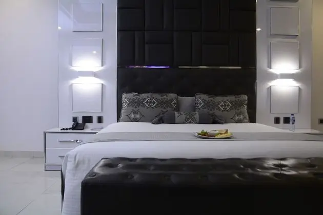 King Classic Room