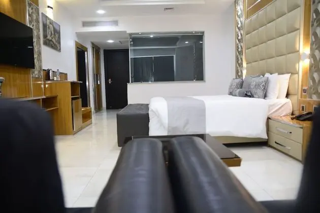 King Classic Room