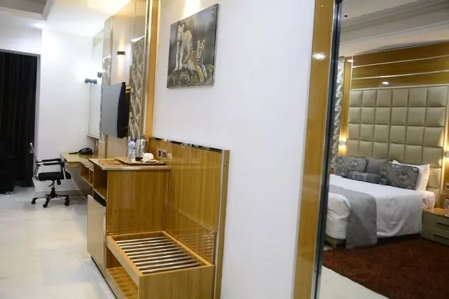 King Deluxe Room