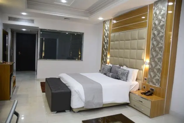 King Deluxe Room