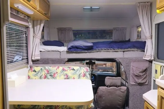 Dört Kişilik Oda (Camping Car)