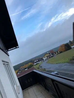 Tek Büyük Yataklı Oda, Balkon