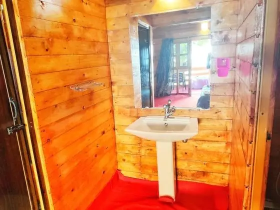 Deluxe AC Sea Facing High Rise Hut