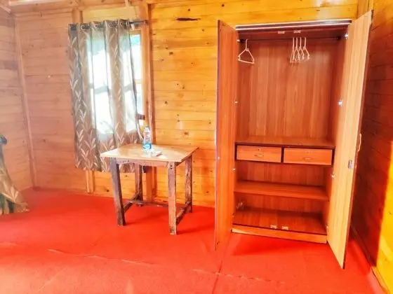 Deluxe AC Sea Facing High Rise Hut