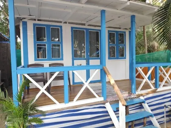 Deluxe Kır Evi, Plaj Kenarı (AC Sea Front)