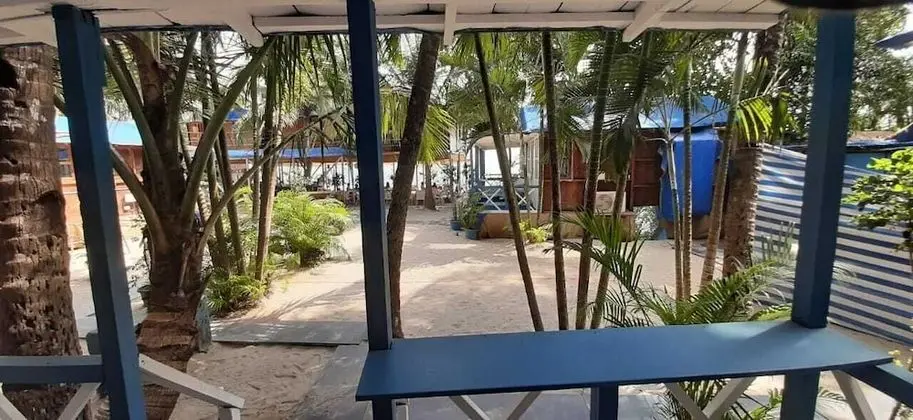 Deluxe Kır Evi, Plaj Kenarı (AC Sea Front)