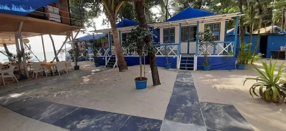 Deluxe Kır Evi, Plaj Kenarı (AC Sea Front)
