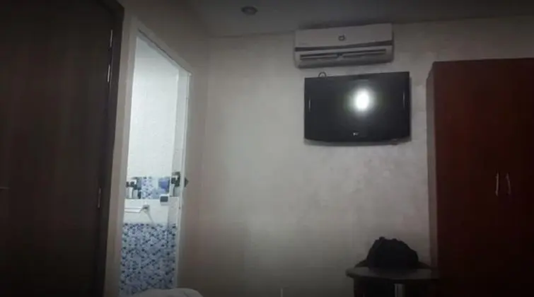Üç Kişilik Oda