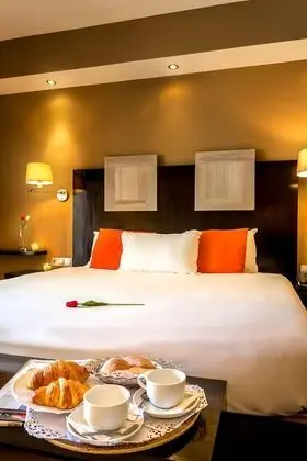 Superior Tek Büyük Yataklı Oda