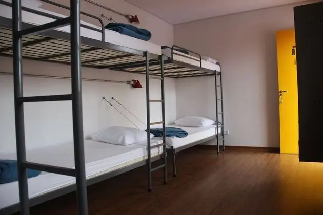 Ortak Ranzalı Oda, Karma Ranzalı Oda (6 Camas)