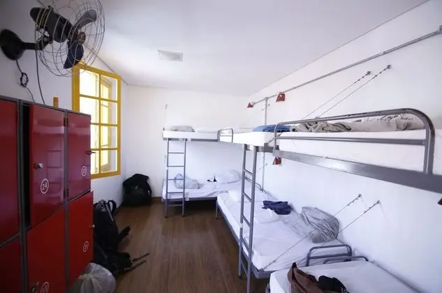 Ortak Ranzalı Oda, Karma Ranzalı Oda (6 Camas)