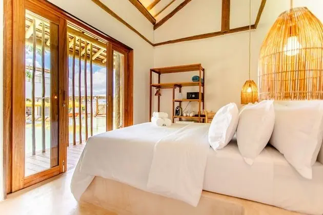 Deluxe Oda, 1 En Büyük (King) Boy Yatak, Havuz Manzaralı