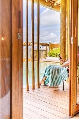 Deluxe Oda, 1 En Büyük (King) Boy Yatak, Havuz Manzaralı