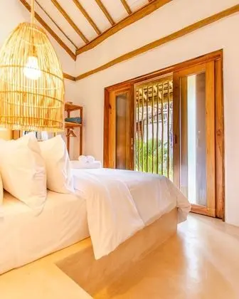 Deluxe Oda, 1 En Büyük (King) Boy Yatak, Havuz Manzaralı