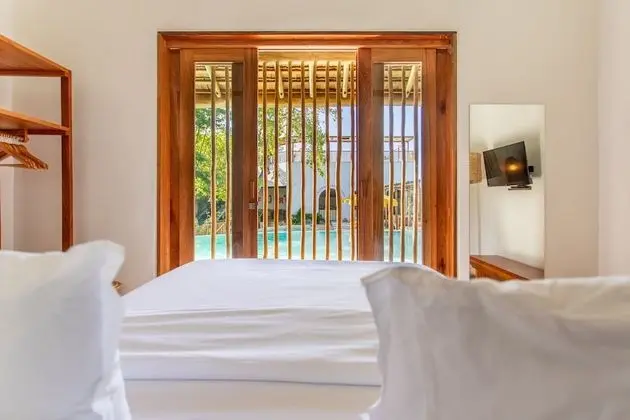 Deluxe Oda, 1 En Büyük (King) Boy Yatak, Havuz Manzaralı