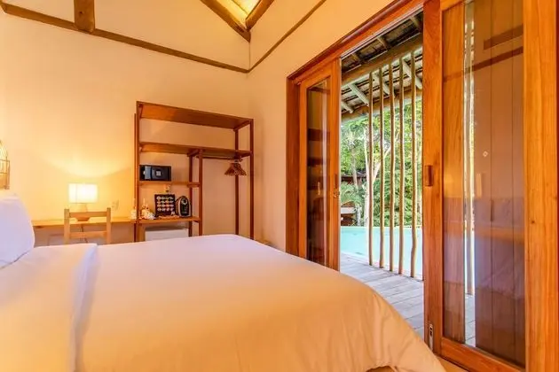 Deluxe Oda, 1 En Büyük (King) Boy Yatak, Havuz Manzaralı