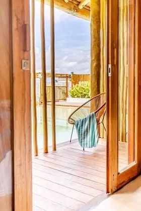 Deluxe Oda, 1 En Büyük (King) Boy Yatak, Havuz Manzaralı