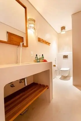 Standard Oda, 1 En Büyük (King) Boy Yatak, Bahçe Manzaralı