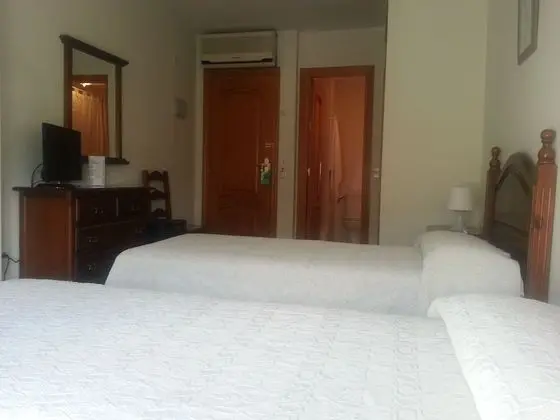 Üç Kişilik Oda, Balkon