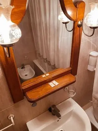 Üç Kişilik Oda, Balkon