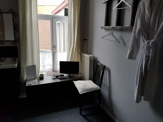 Basic Tek Kişilik Oda, Ortak Banyo