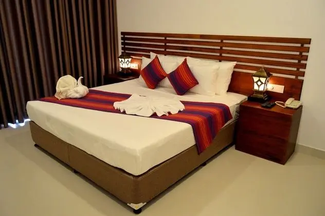 Büyük Yataklı Tek Kişilik Oda, Sigara İçilmez