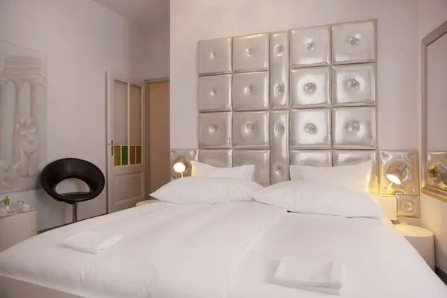 Deluxe Tek Büyük Yataklı Oda (Charme des Anges)