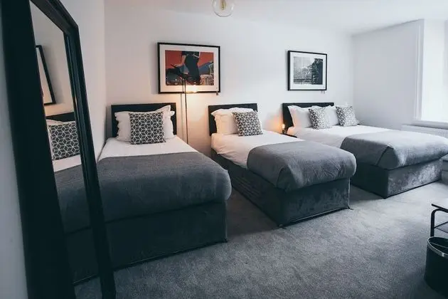 Süit, Banyolu/Duşlu (Carpark View)