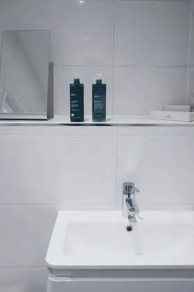 Süit, Banyolu/Duşlu (Carpark View)