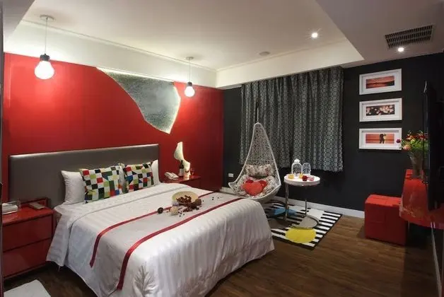 Luxury Tek Büyük Yataklı Oda