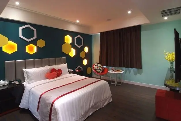 Luxury Tek Büyük Yataklı Oda