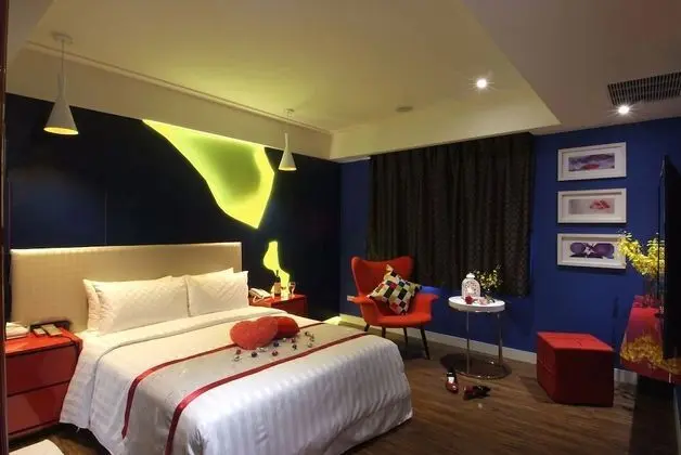 Luxury Tek Büyük Yataklı Oda