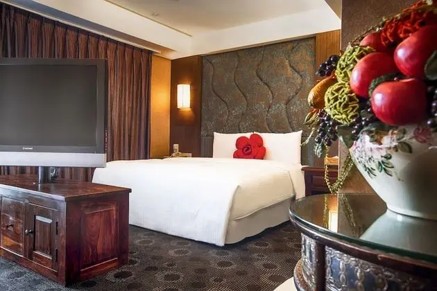 Deluxe Tek Büyük Yataklı Oda