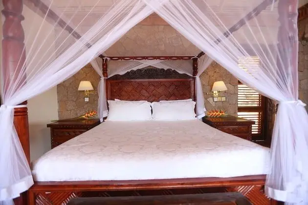 Premier Süit, Havuz Manzaralı (Pool Suite)