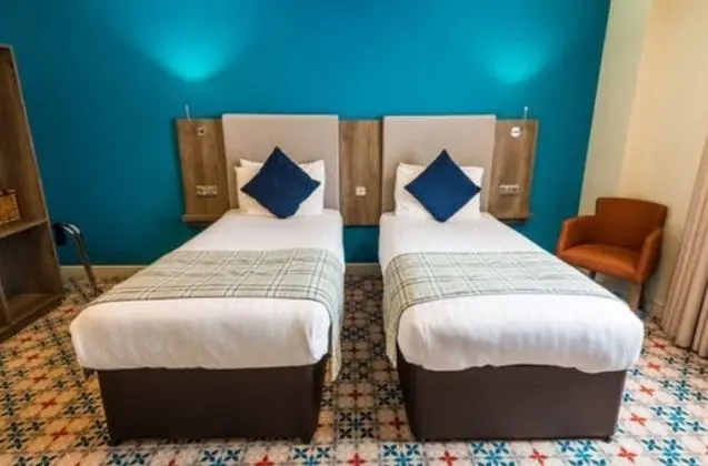 İki Ayrı Yataklı Oda