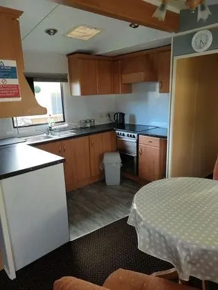 Deluxe Karavan, Özel Banyo, Kısmi Deniz Manzaralı (Harbour View 3)