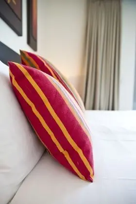Tek Büyük veya İki Ayrı Yataklı Oda, Liman Manzaralı