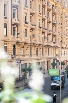 Üç Kişilik Oda