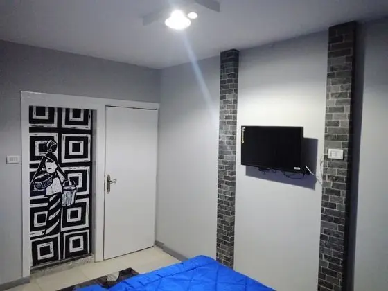 City Tek Büyük Yataklı Oda