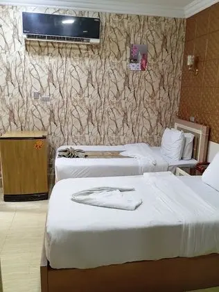 Comfort Tek Büyük Yataklı Oda