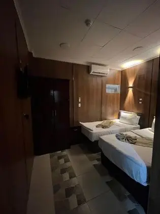 Comfort Tek Büyük Yataklı Oda