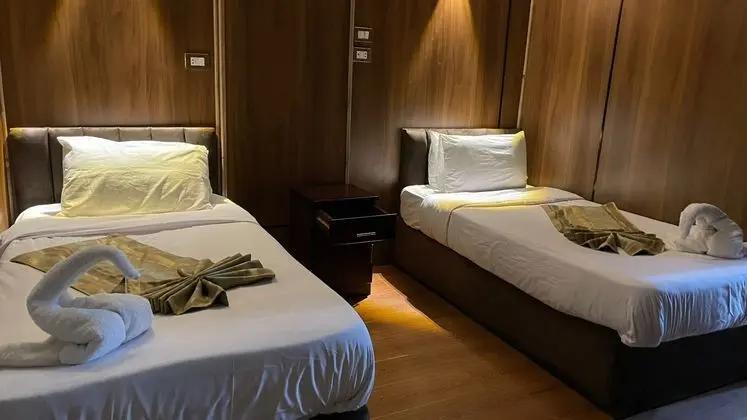 Comfort Tek Büyük Yataklı Oda