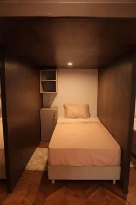 Ortak Ranzalı Oda, Karma Ranzalı Oda (Bed in 6-Bed Dorm - Foreigners Only)