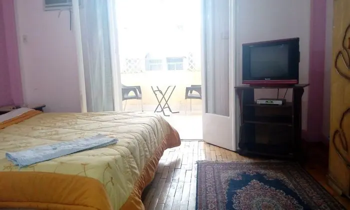 Tek Büyük Yataklı Oda